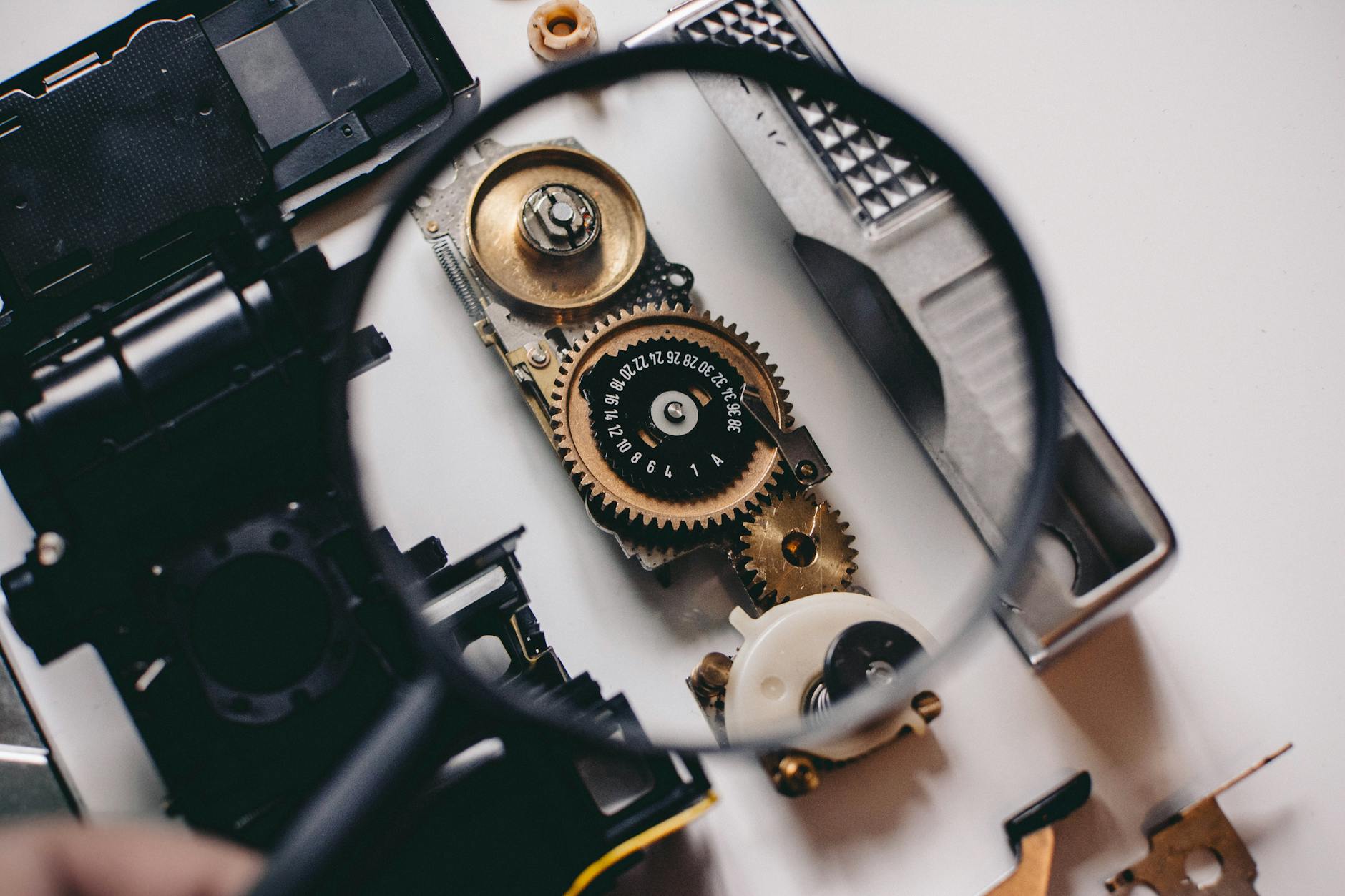 Gearing and Leverage: Magnifying Returns and Risks